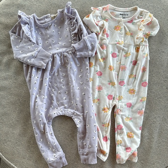 Infant Bundle - Picture 2 of 4